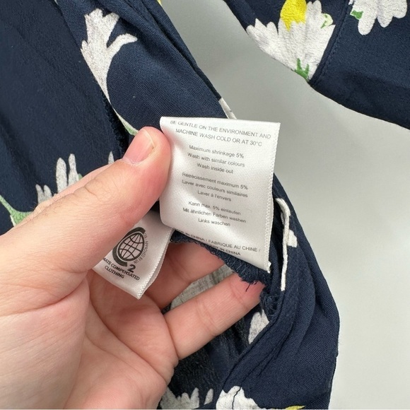 Ganni Silvery Crepe Wrap Dress Size 36 Daisy Floral Print Spring - Picture 6 of 9